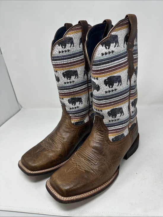 Ariat Shoes - Ariat Boots Size 10B
